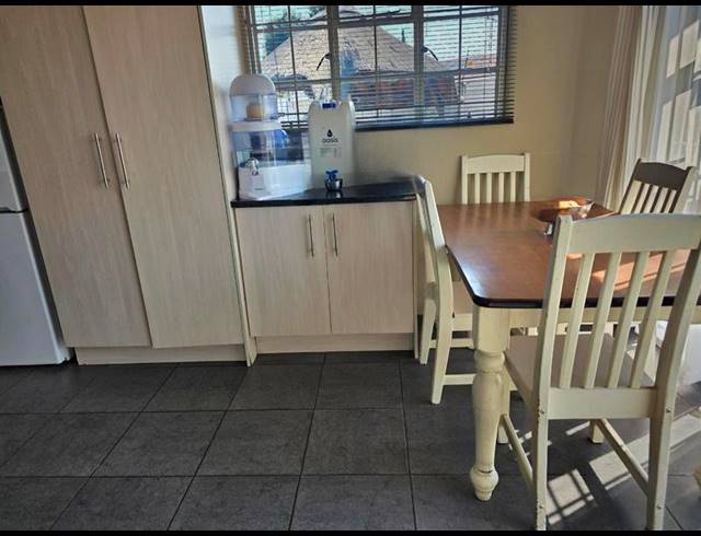 3 BEDROOM HOUSE FOR SALE IN HAZELPARK